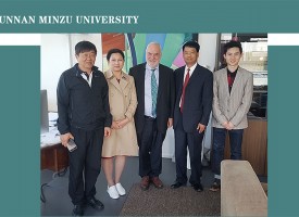 SFU | Vizerektor der Yunnan Minzu Universität aus China zu Besuch